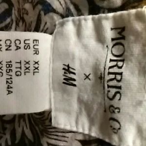 Men's (Morris) h&m casually button up shirt...